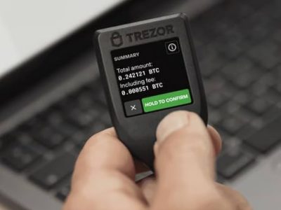 Trezor Model T - Hardware Wallet