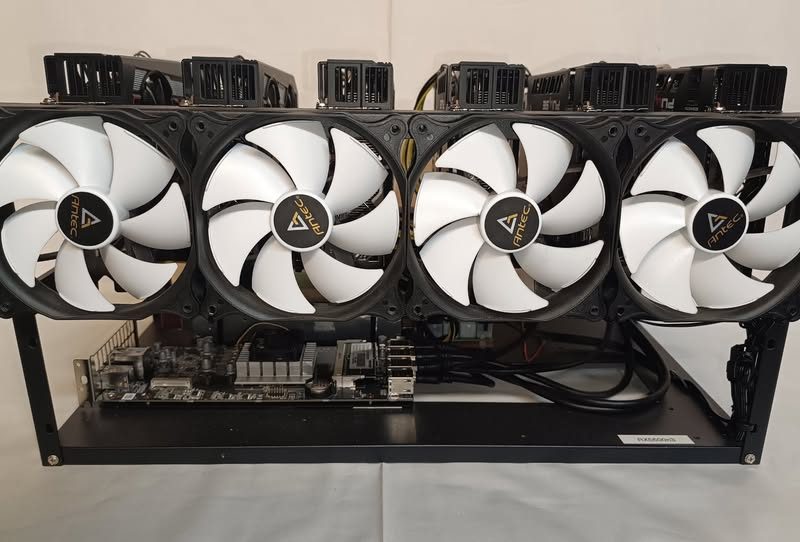 High-Performance 6x RX 5600 XT Crypto Mining Rig