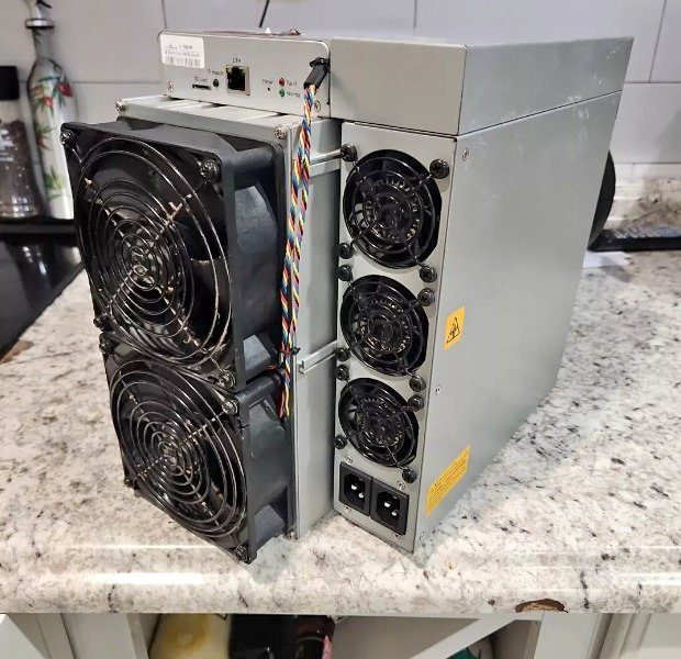 Bitmain Antminer L7 8800 Doge/Litecoin Asics Miner US Seller